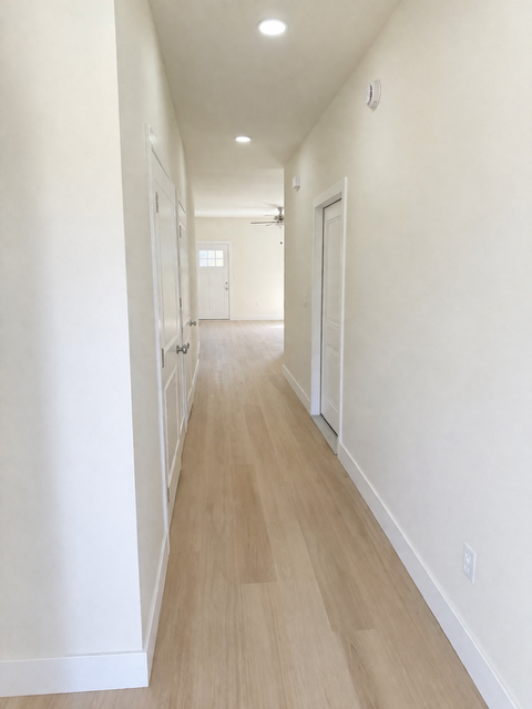 499 S 100 E #12 - Photo 6 of 18