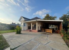 featured image of 333 W 7th St