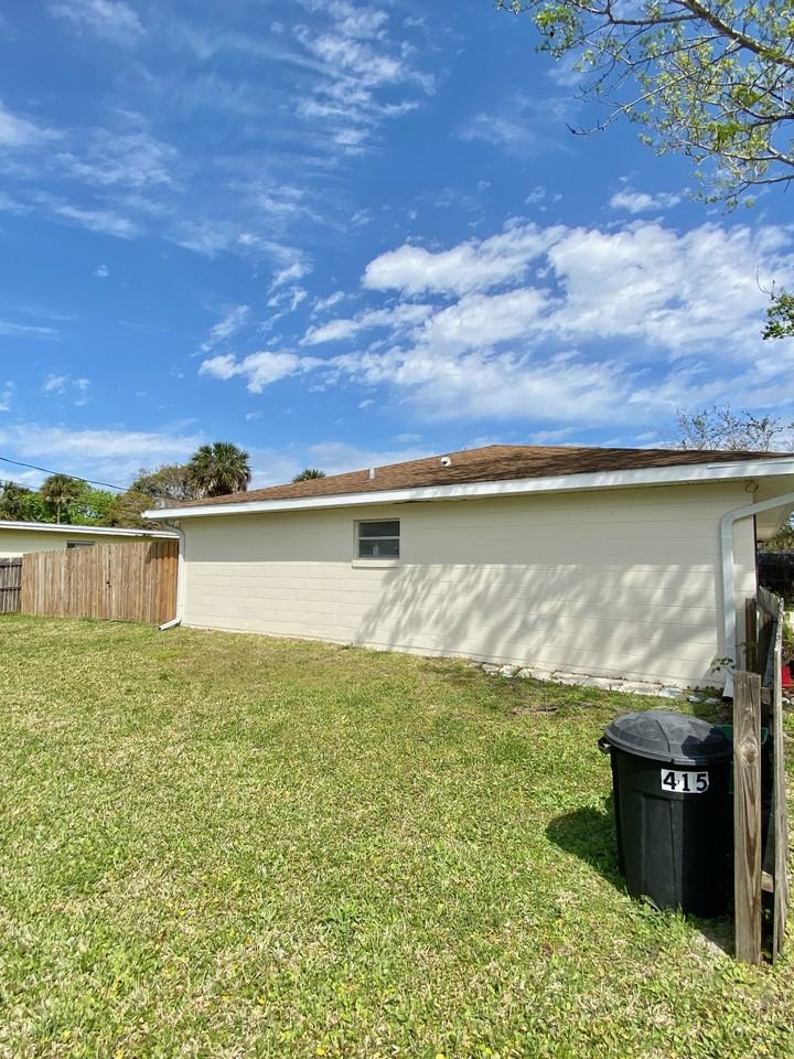 415 Fox Pl #NA - Photo 3 of 20