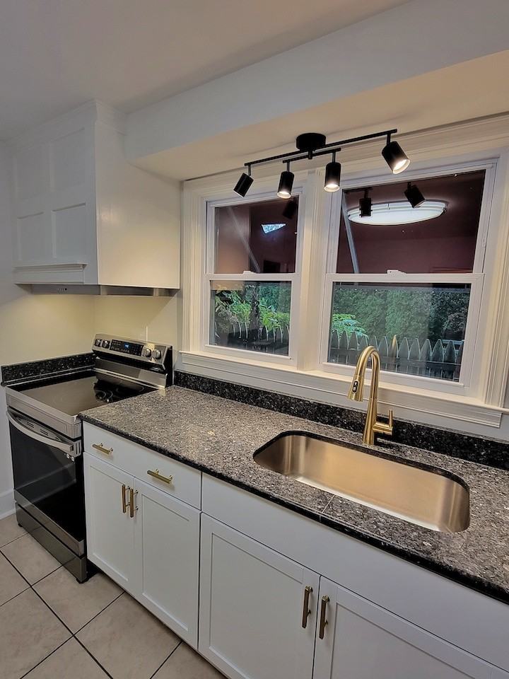 1219 Nottingham Rd #1219 - Photo 5 of 19