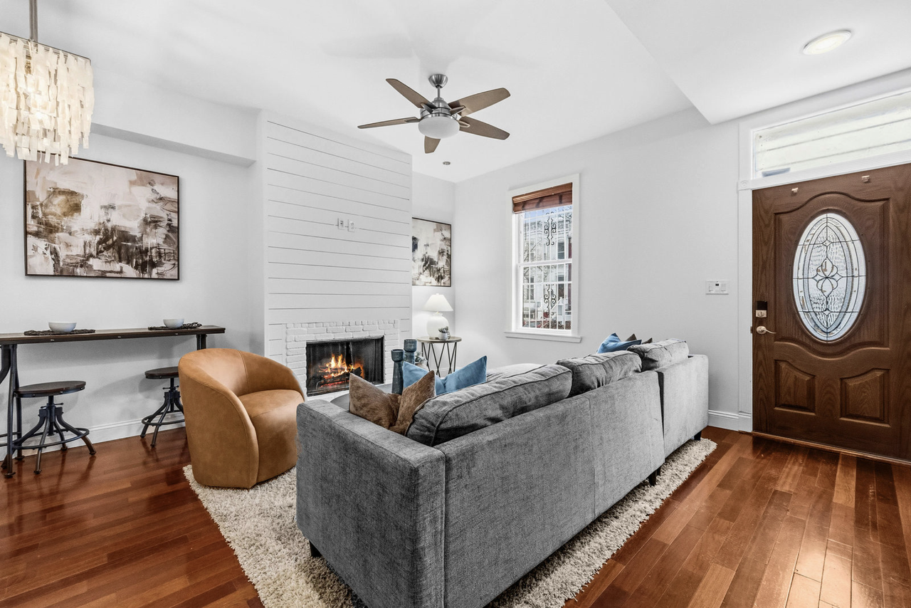 1608 4th St Nw #NA - Photo 3 of 27