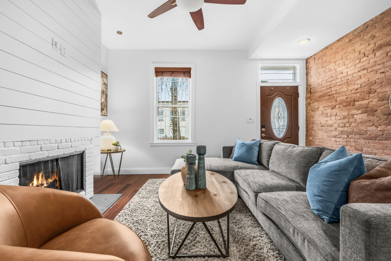 1608 4th St Nw #NA - Photo 5 of 27