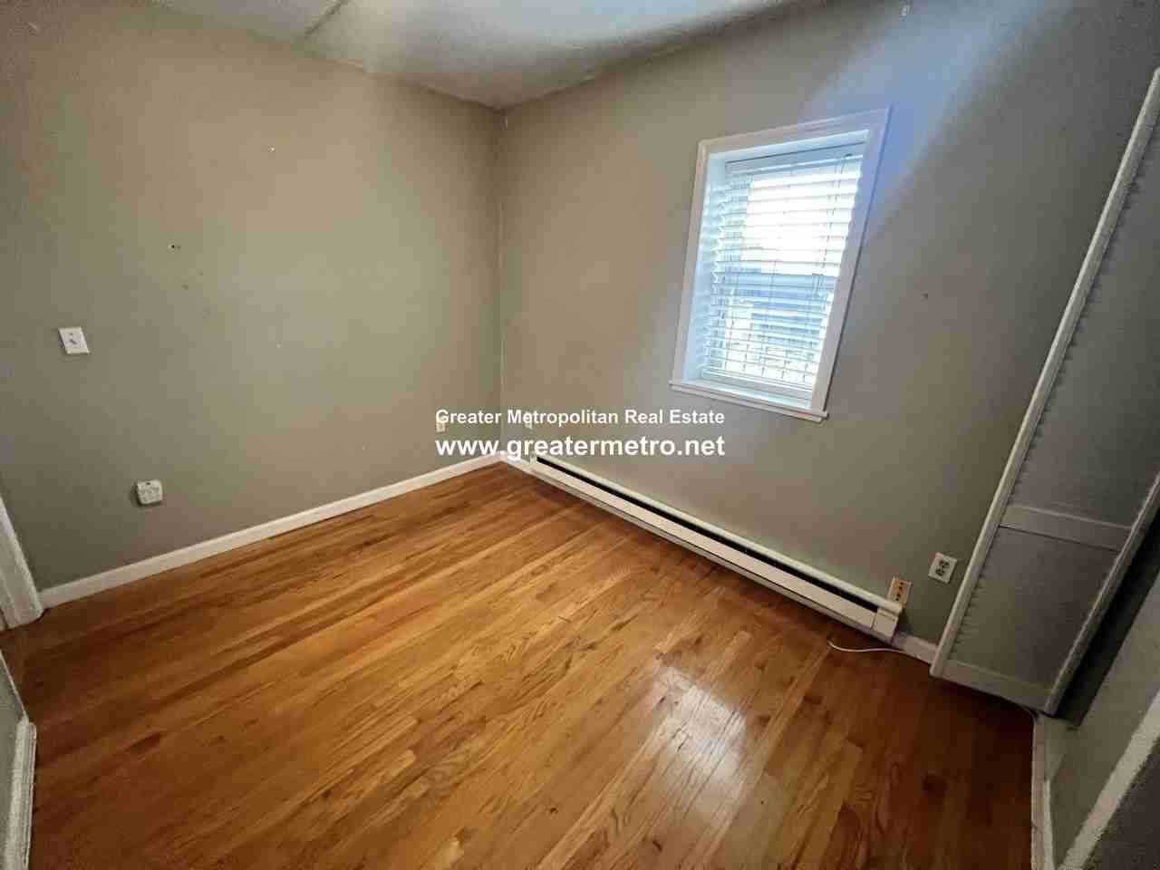 4 Michelangelo St #9 - Photo 3 of 13