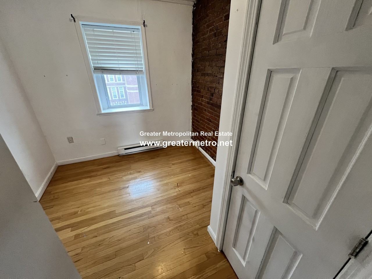 4 Michelangelo St #9 - Photo 7 of 13