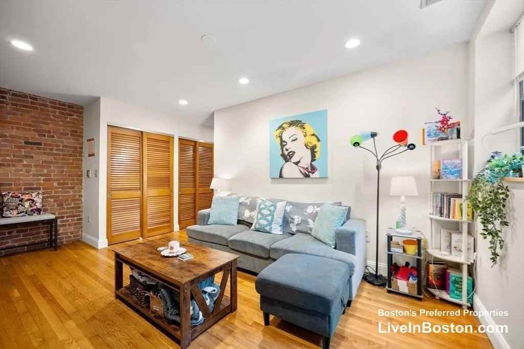 Gainsborough St. & Hemenway St #307 - Photo 5 of 11