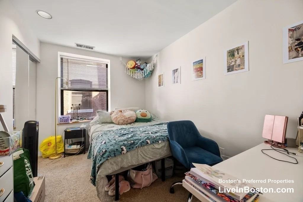 Gainsborough St. & Hemenway St #307 - Photo 6 of 11