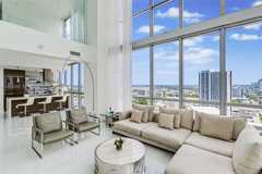 NE 11th St & Biscayne Blvd - Photo 1 of 1