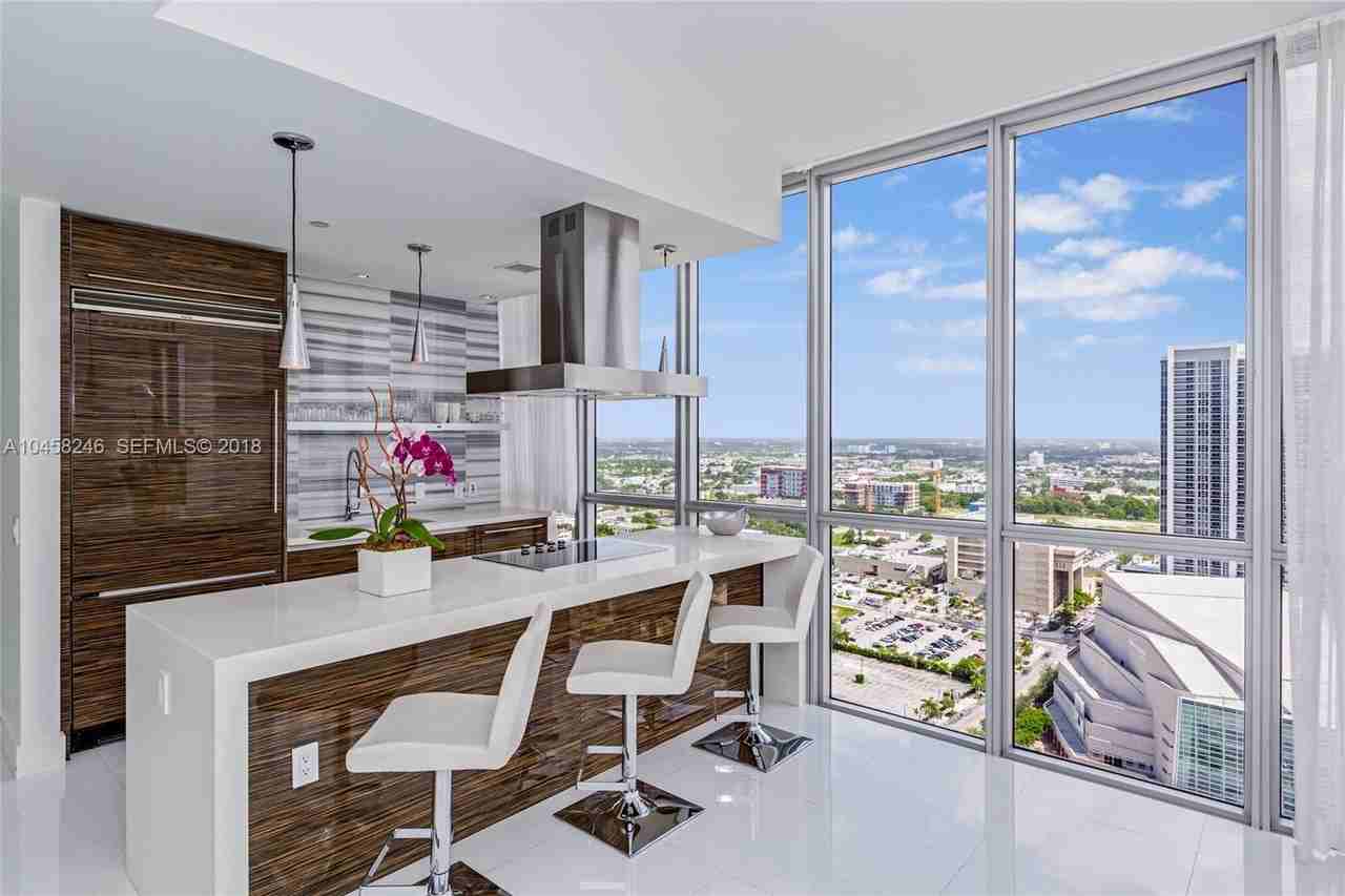 NE 11th St & Biscayne Blvd - Photo 5 of 12