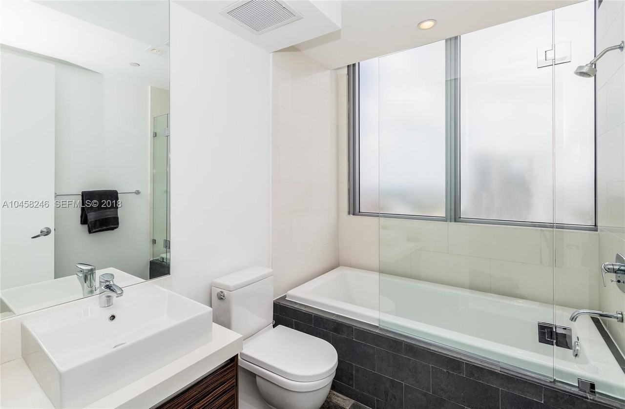 NE 11th St & Biscayne Blvd - Photo 7 of 12