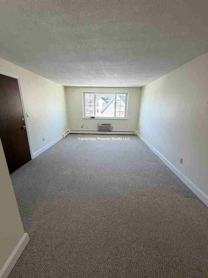 Brattle Dr #11 - Photo 2 of 10