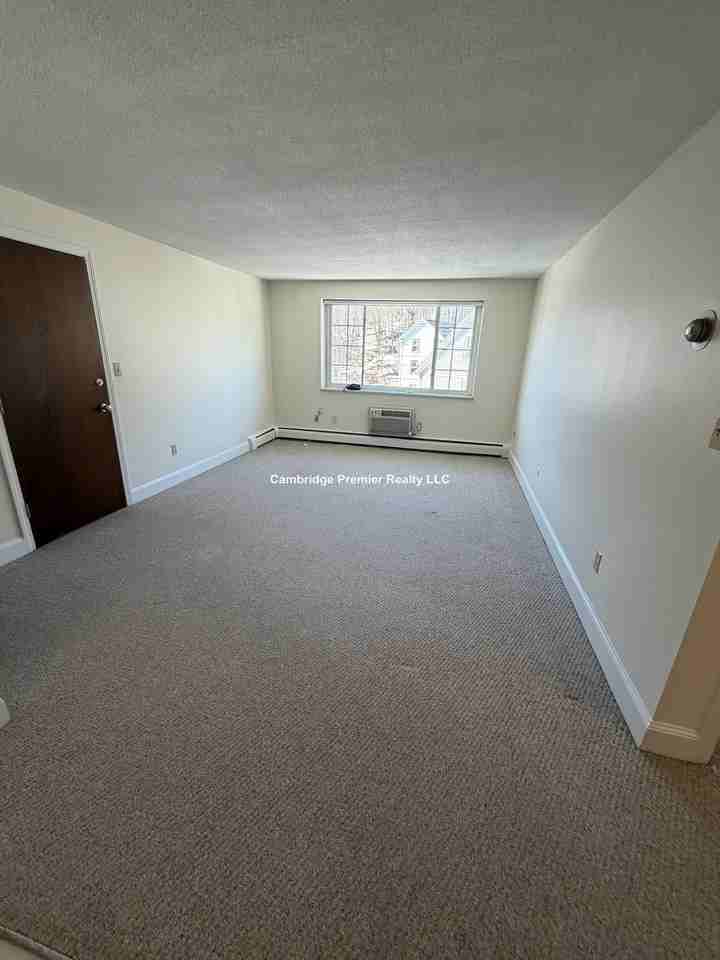 Brattle Dr #11 - Photo 3 of 10