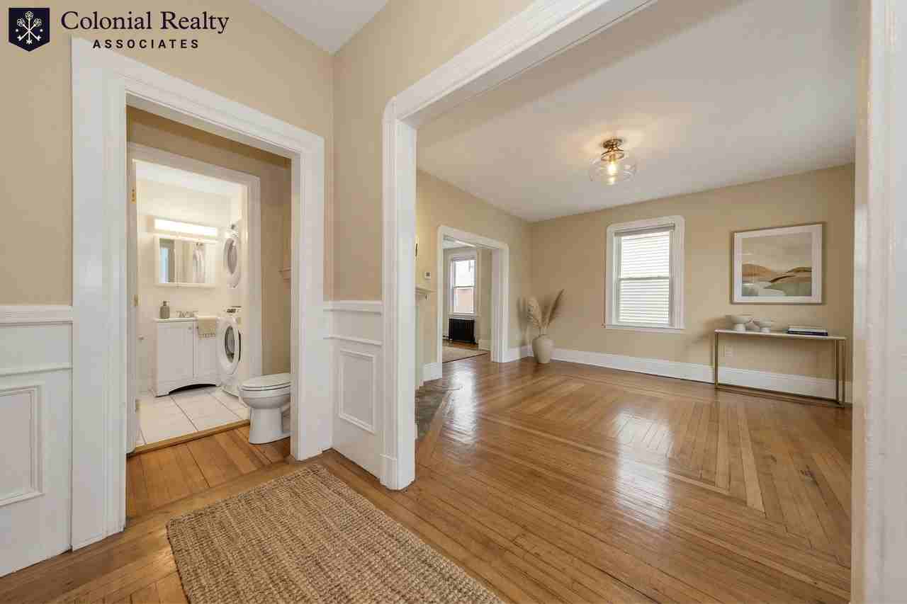 5 Murdock Ter #5 - Photo 3 of 18