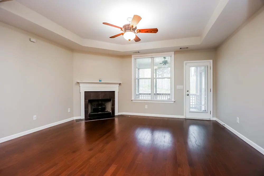 4331 Silver Oaks Dr #NA - Photo 4 of 14