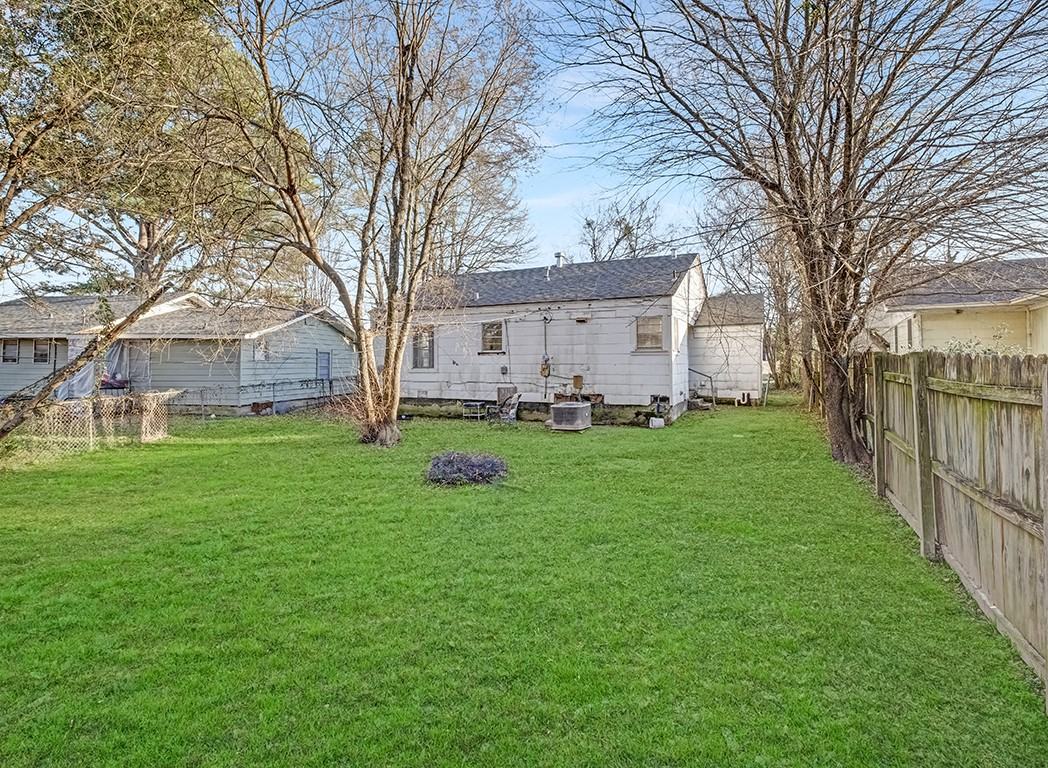 849 Singapore Dr #NA - Photo 3 of 14