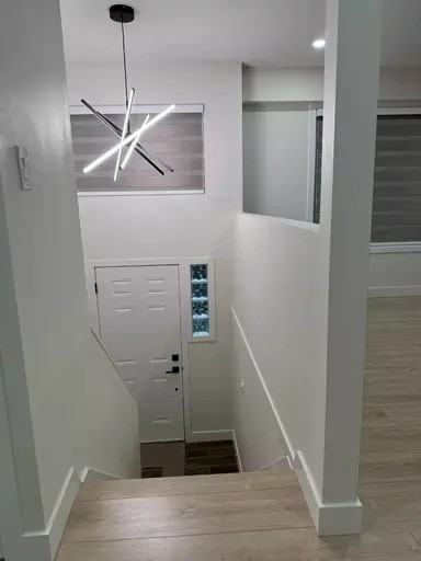 11736 Morris St - Photo 2 of 14