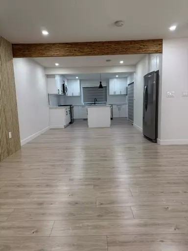 11736 Morris St - Photo 4 of 14