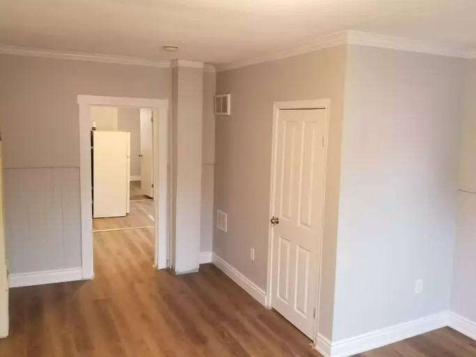 197 Mitchell St - Photo 6 of 8