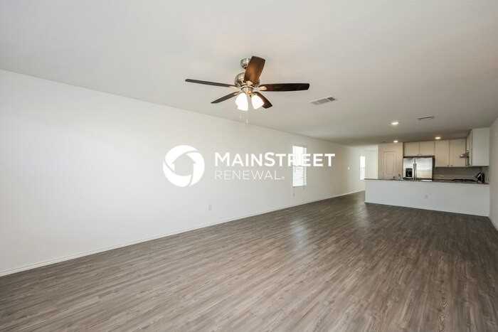 6515 Scarecrow Way - Photo 3 of 16