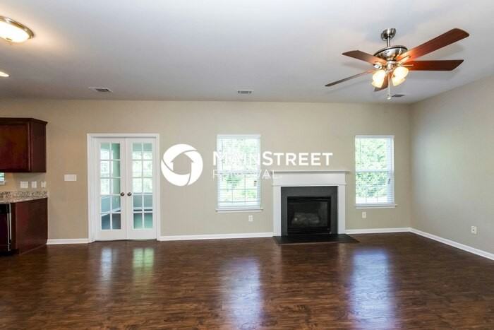 3735 Green Pasture Rd - Photo 3 of 19