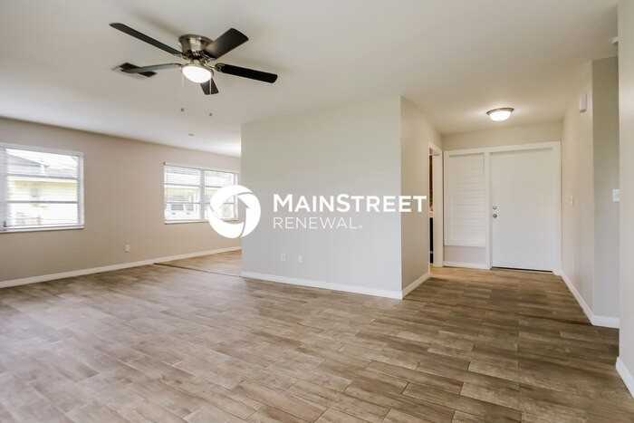 503 Ne 13th Ave - Photo 3 of 16