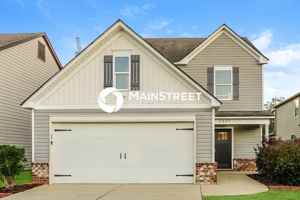 featured image of 4807 Woodford Cir