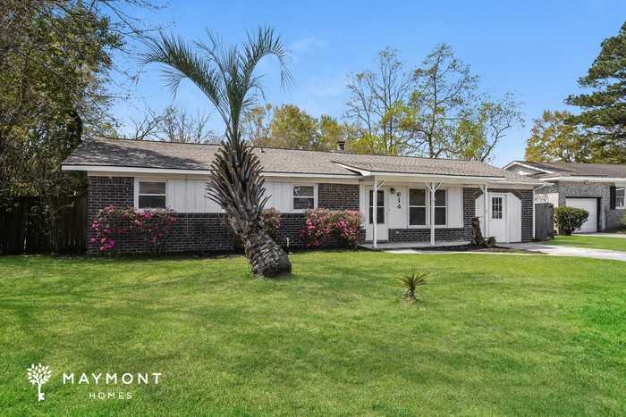 614 Beauregard Rd - Photo 4 of 15