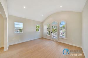 featured image of 2800 Winter St #3