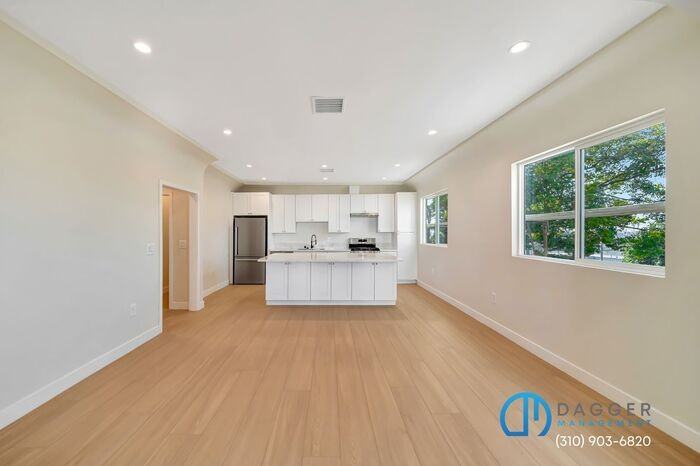 2800 Winter St #3 - Photo 6 of 30