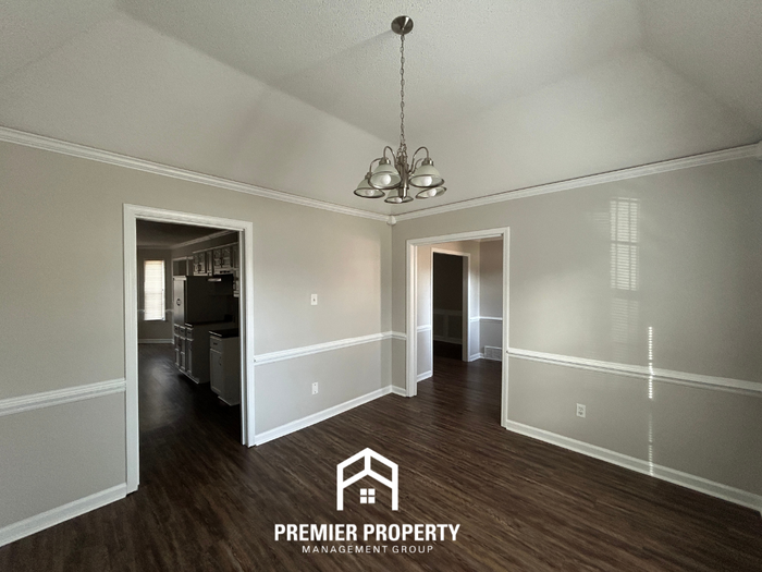 4701 Falling Oak Cv - Photo 3 of 19