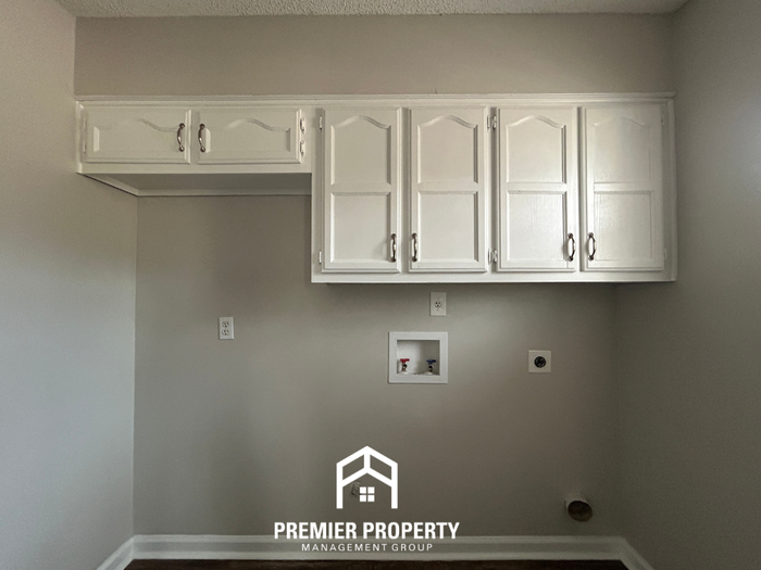 4701 Falling Oak Cv - Photo 7 of 19