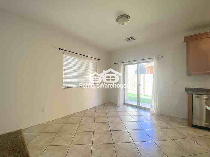 239 S Aaron - Photo 7 of 21