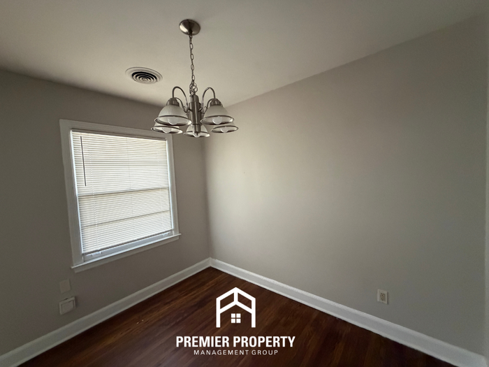 4469 Leatherwood Rd - Photo 4 of 25