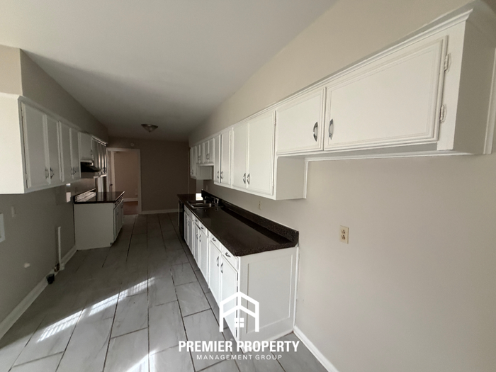 4469 Leatherwood Rd - Photo 6 of 25