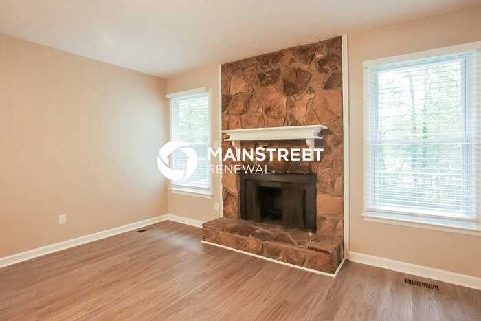 7254 Fernwood Dr - Photo 5 of 17