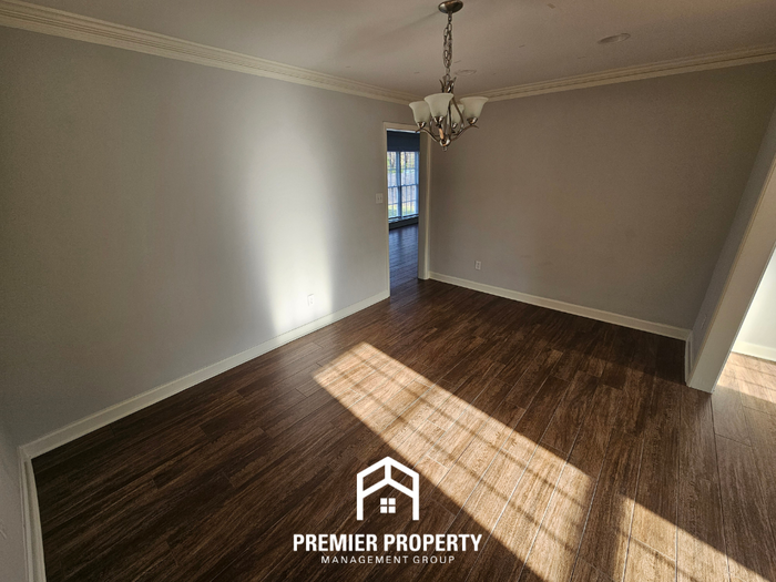 1869 Corbin Rd - Photo 4 of 23