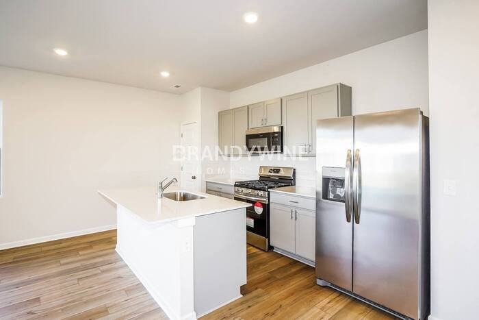 554 Torrey Pines Ln - Photo 6 of 27