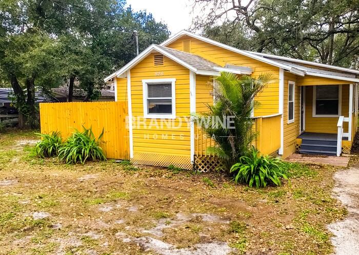 828 E 145th Ave - Photo 2 of 18