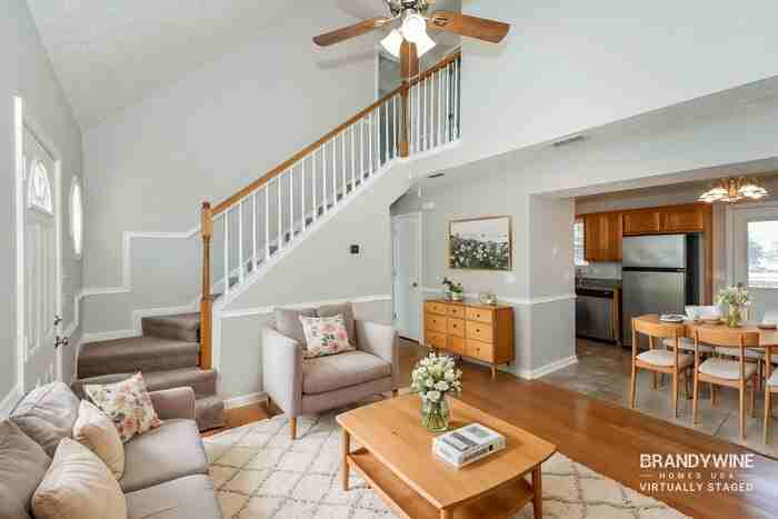 7608 S Swift Rd - Photo 2 of 20