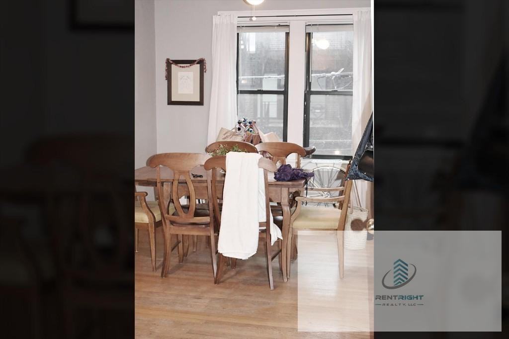 3839 N Greenview Ave #3845-1N - Photo 2 of 5