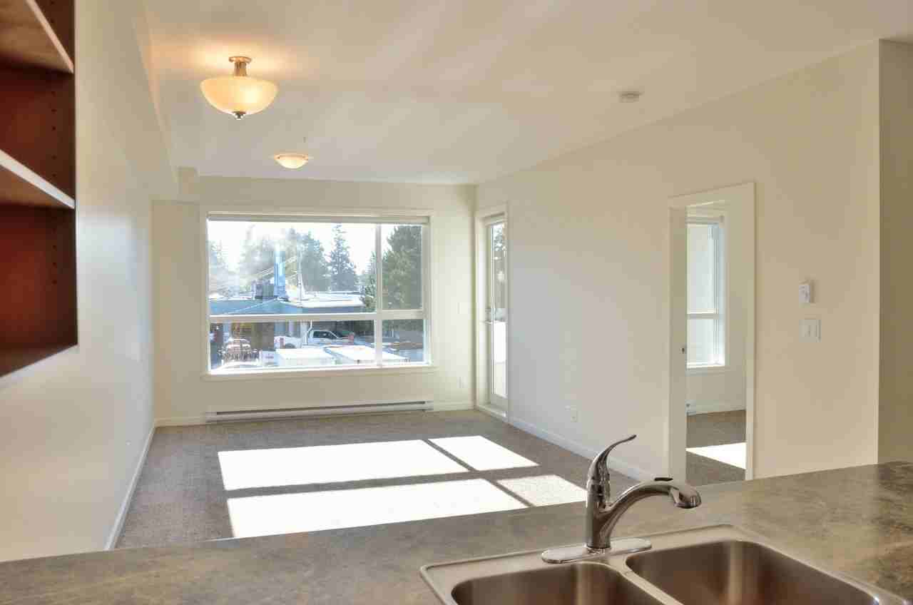 Promenade on Jacklin - Photo 2 of 7