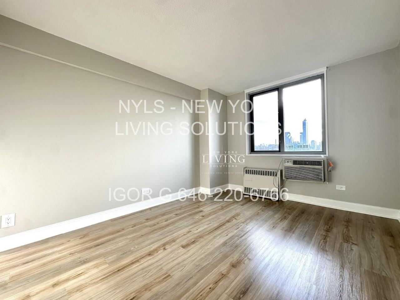 Broadway #D18C - Photo 3 of 12