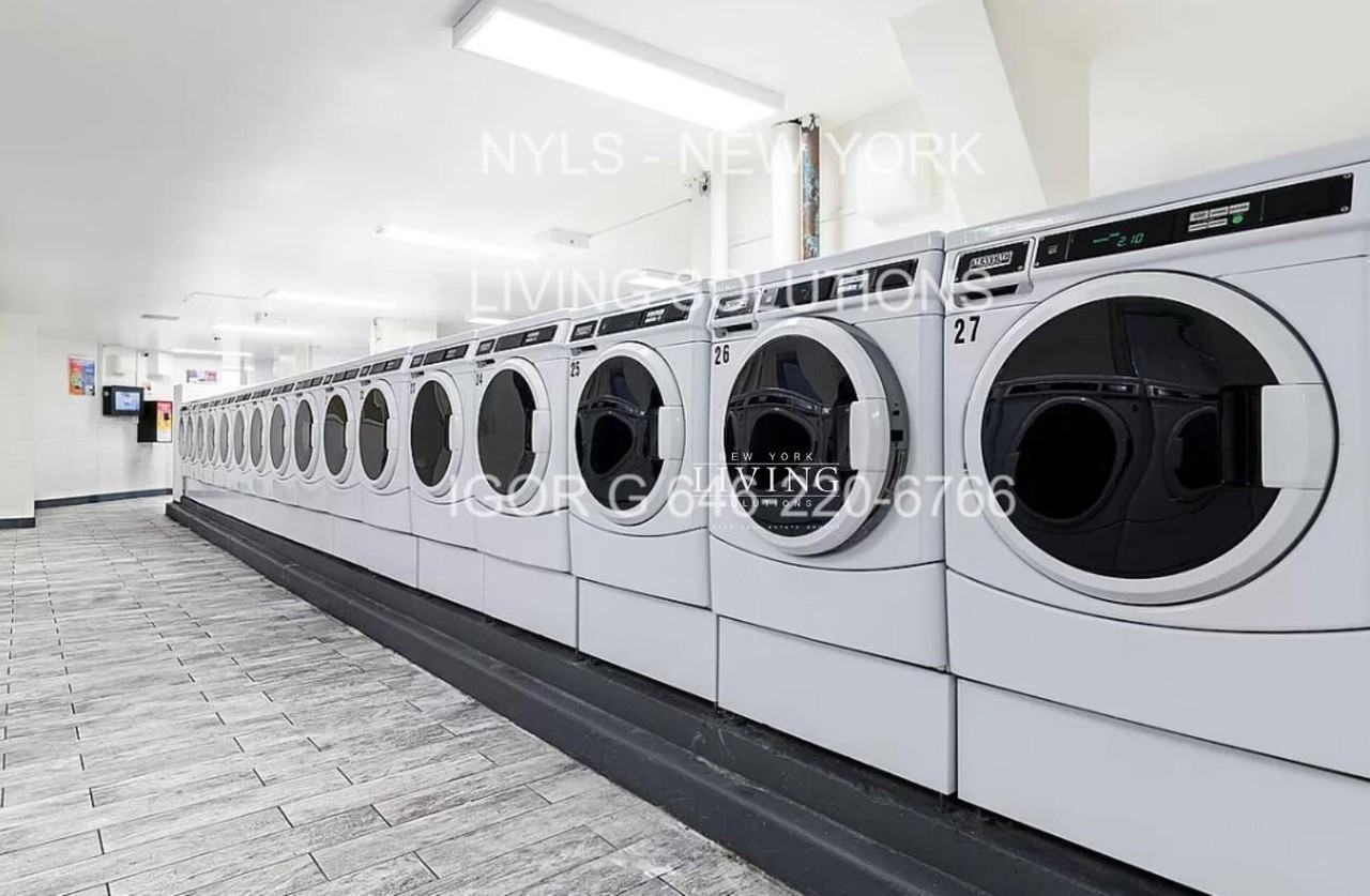 Broadway #D29F - Photo 5 of 8