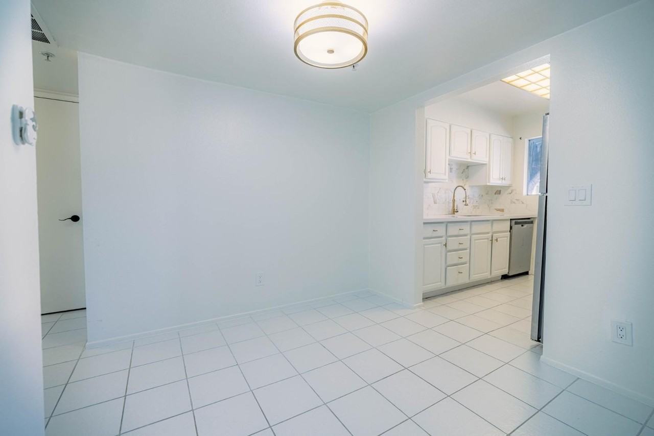 1650 N 87th Ter Unit 27b - Photo 5 of 48