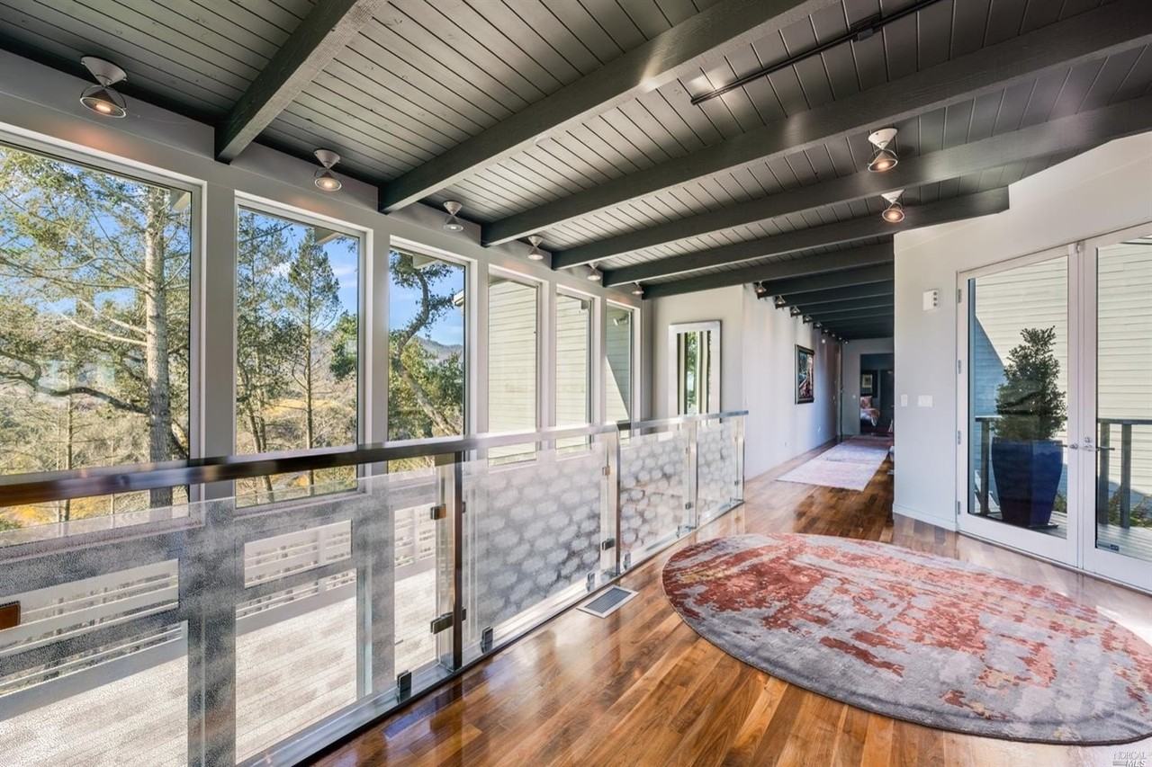 9 Bournemouth Rd - Photo 4 of 40