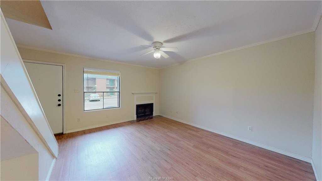 904 University Oaks Blvd Apt 80 - Photo 4 of 31