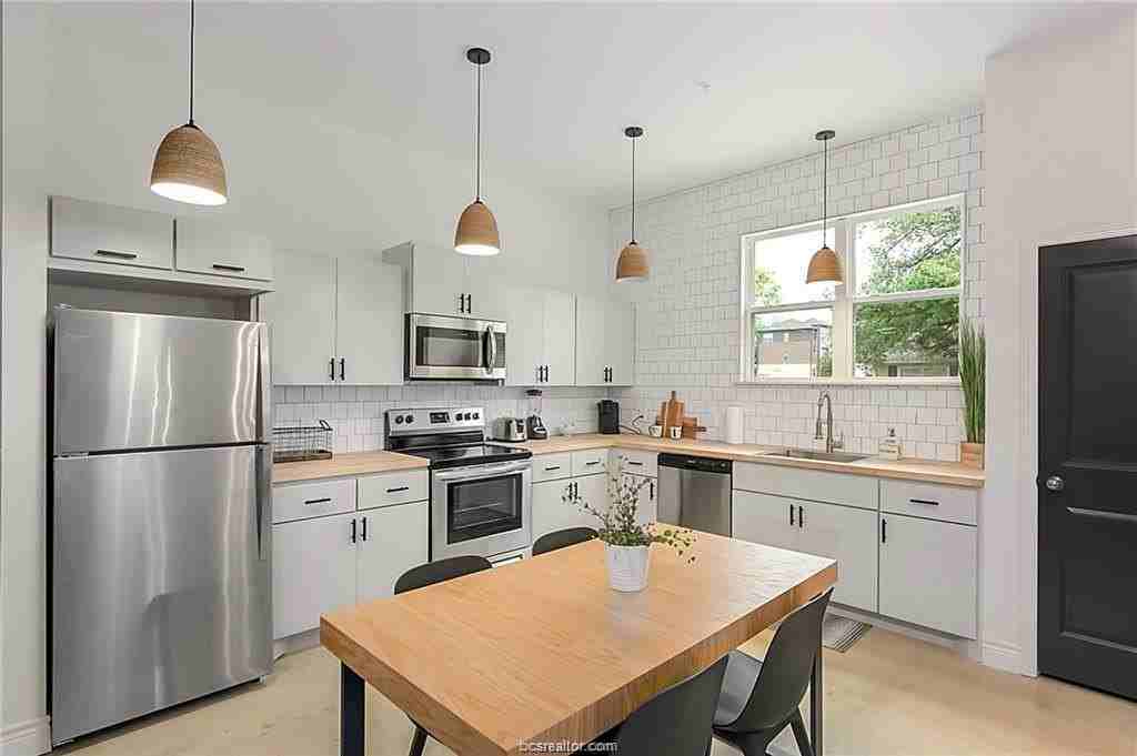 603 S Sims Ave Apt 113 - Photo 5 of 10