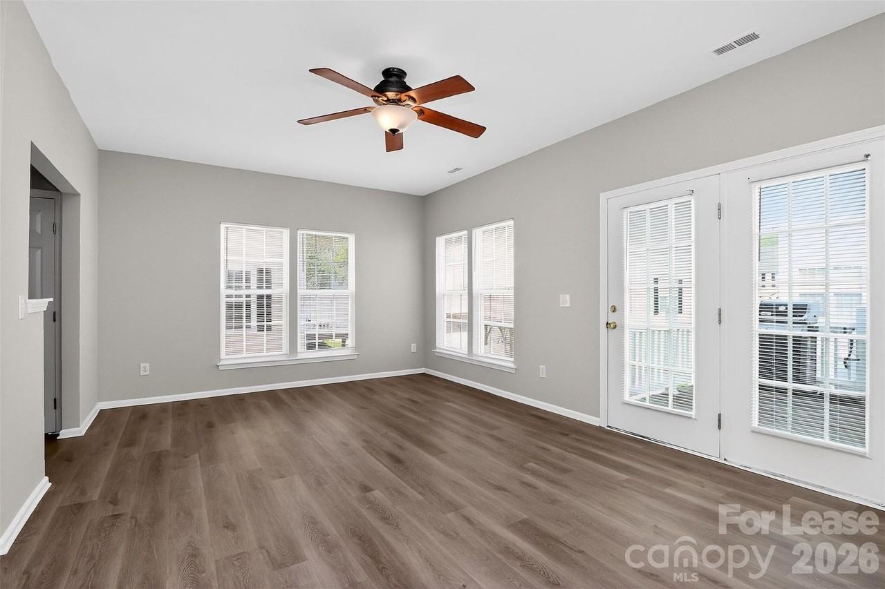 12337 Verdant Ct #A - Photo 7 of 18
