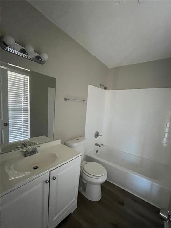5810 Northfield Dr - Photo 3 of 7