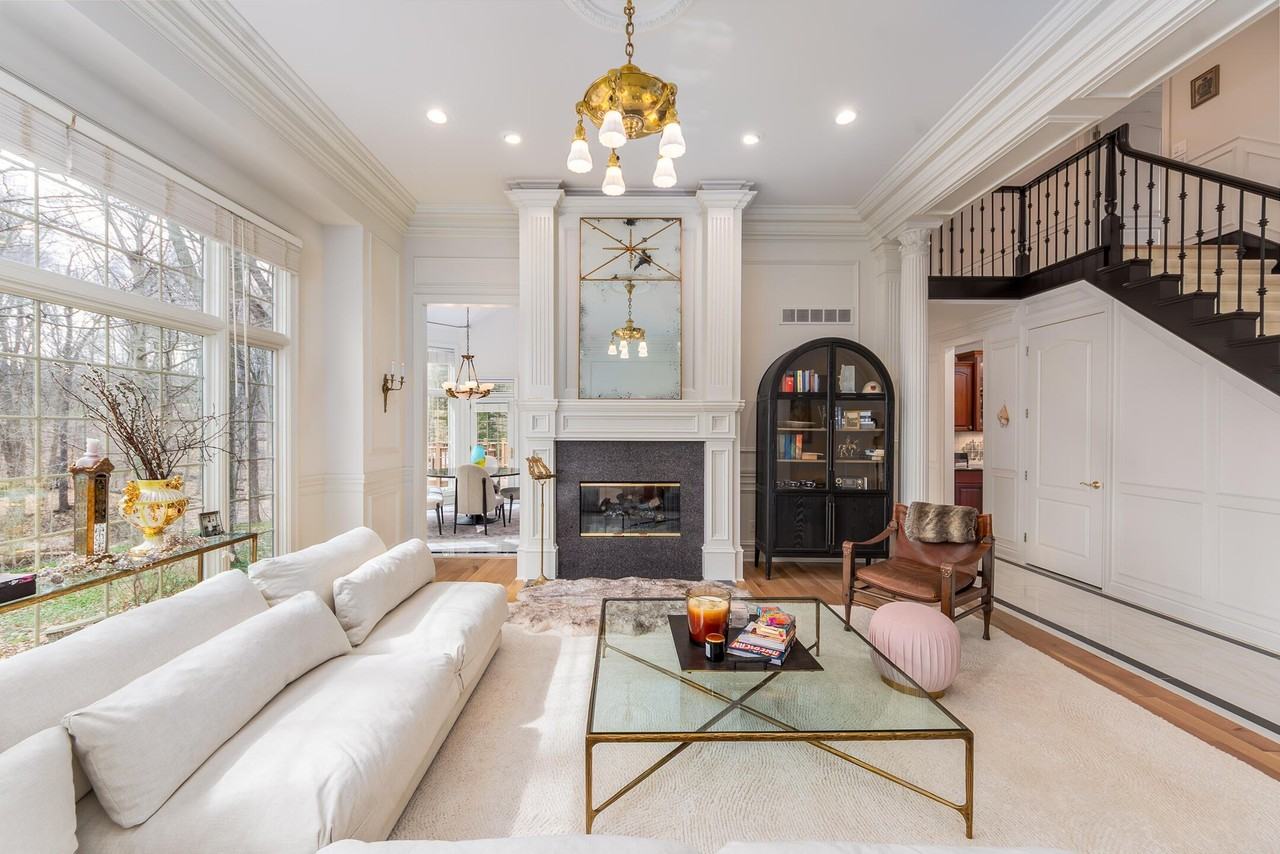 16646 Brooklane Blvd - Photo 6 of 50