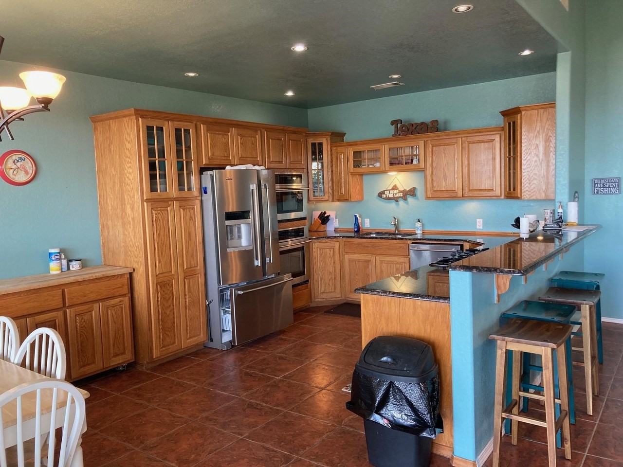 215 Mountain Top - Photo 4 of 29